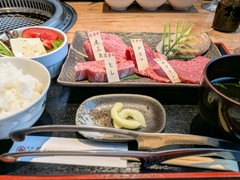 能登牛特上焼肉ランチ