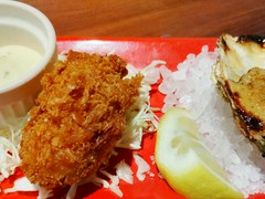 ザ・カーブ・ド・オイスター東京