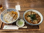 かつ丼定食