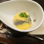 牛刺しと焼肉としゃぶしゃぶと。仔虎国分町店