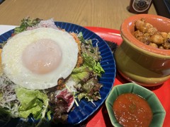 ESTINATE LOUNGE 那覇