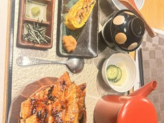 ひつまぶし　登河　那古野本店