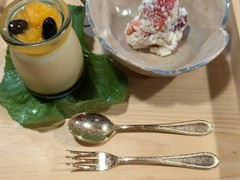 日本料理こもりく