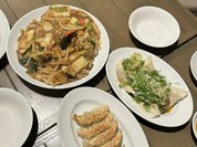 上海バール エキマルシェ大阪店
