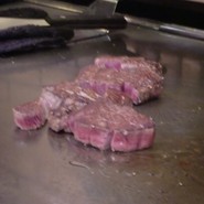 ビフテキのカワムラ神戸本店
