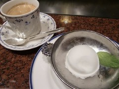 ビフテキのカワムラ神戸本店