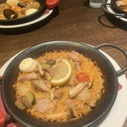 ラ・カスエラ三ノ宮　ミント神戸店