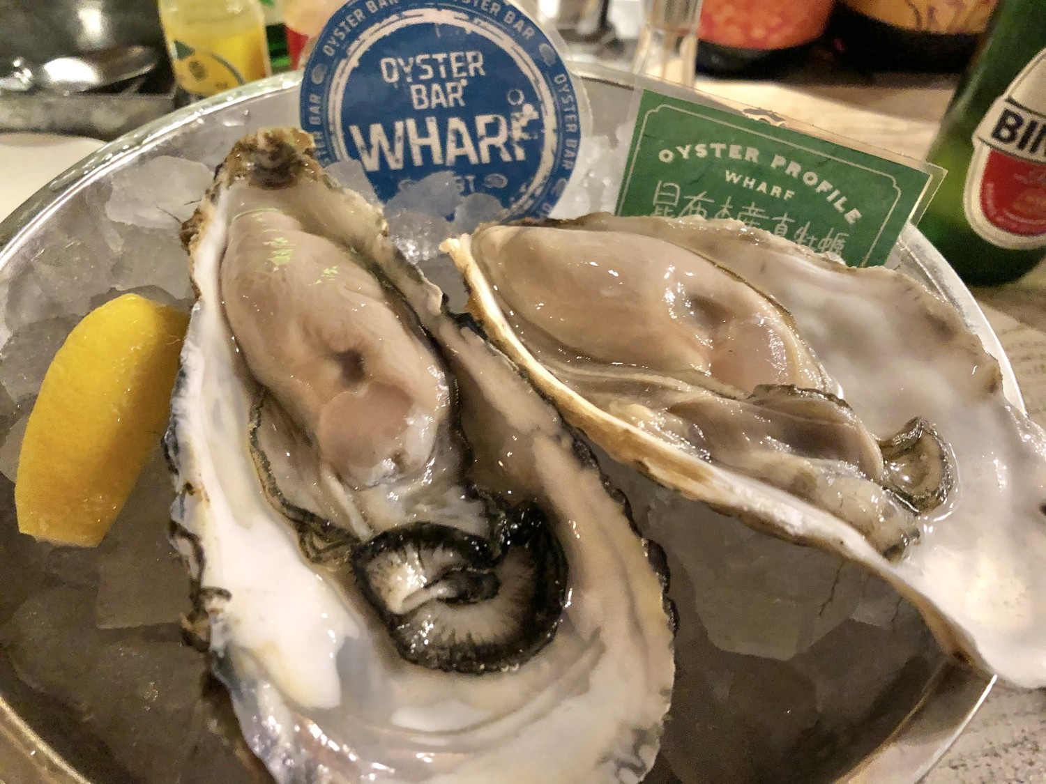 オイスターバー ワーフ オイスターバー 新宿南口 代々木 ヒトサラ