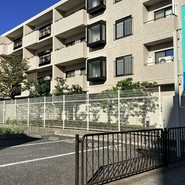 駐車スペース3台分