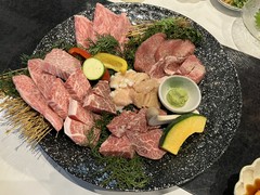 焼肉はうす　たられば