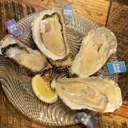 おさしみセンター イチノサン THE OYSTER MANS