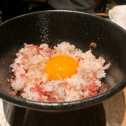 日本のお酒と馬肉料理　うまえびす