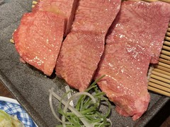 焼肉 六六六