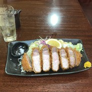 絶品！ロースカツ定食