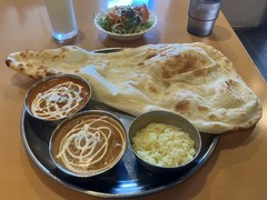 インドアジアンダイニング＆バー　ルナ