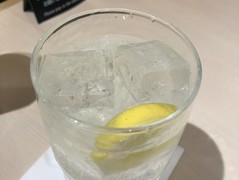 牛刺しと焼肉　仔虎　クリスロード店