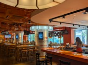 フーターズ銀座 （Hooters Ginza）