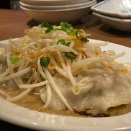 水餃子（4ケ） 800円