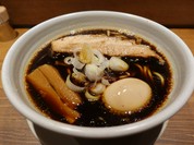 人類みな麺類 東京本店
