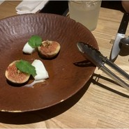 いちじくと水牛チーズ