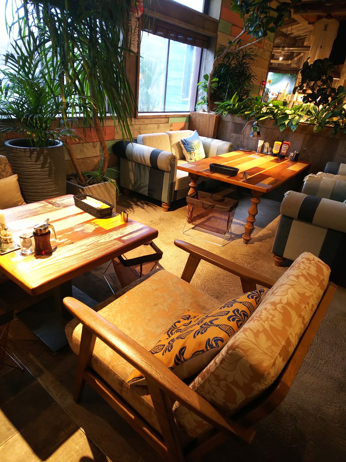 コナズ 珈琲 幕張