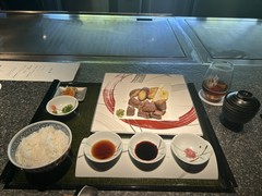 ザ・メイビア宮崎　創作料理と鉄板焼き　竹彩