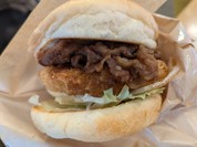 あわじ島バーガー 淡路島オニオンキッチン うずの丘店