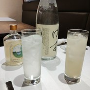 ゆず酒（日本酒寄り、カクテル寄り）