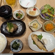 みのる食堂　銀座三越店