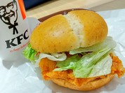 人気のチキンフィレバーガーセット