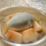 BRACERIA　PASTICCERIA　BOND