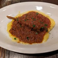 子羊スペアリブの赤ワイン煮込み