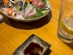 魚きがるに酒場