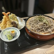 酒場だいぶつ