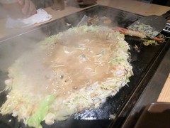 月島もんじゃ こぼれや 本店
