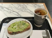 ディーン&デルーカ カフェクリスタ長堀店