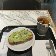 ディーン&デルーカ カフェクリスタ長堀店