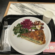 ディーン&デルーカ カフェクリスタ長堀店