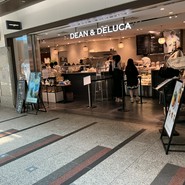 ディーン&デルーカ カフェクリスタ長堀店