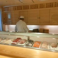 小松水産の庵 鮨処 春冬夏