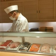 小松水産の庵 鮨処 春冬夏