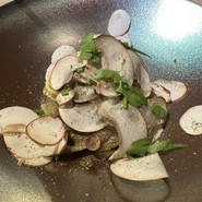 BRACERIA　PASTICCERIA　BOND