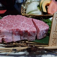 ステーキ焼肉海鮮さこま
