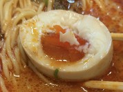 味玉はいい感じの黄身です！