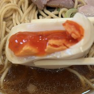 濃厚な黄身の味玉！