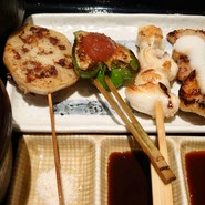 カレーれんこん / ピーマンの肉詰め / イカ下足 / ぶた