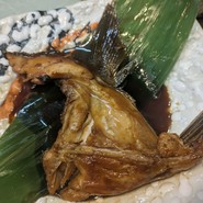 本格炭火焼とりとさかな　ゆうま