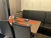 ソファー席