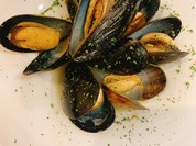 ムール貝の白ワイン蒸し