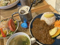 牛タンカレーランチとパスタランチ